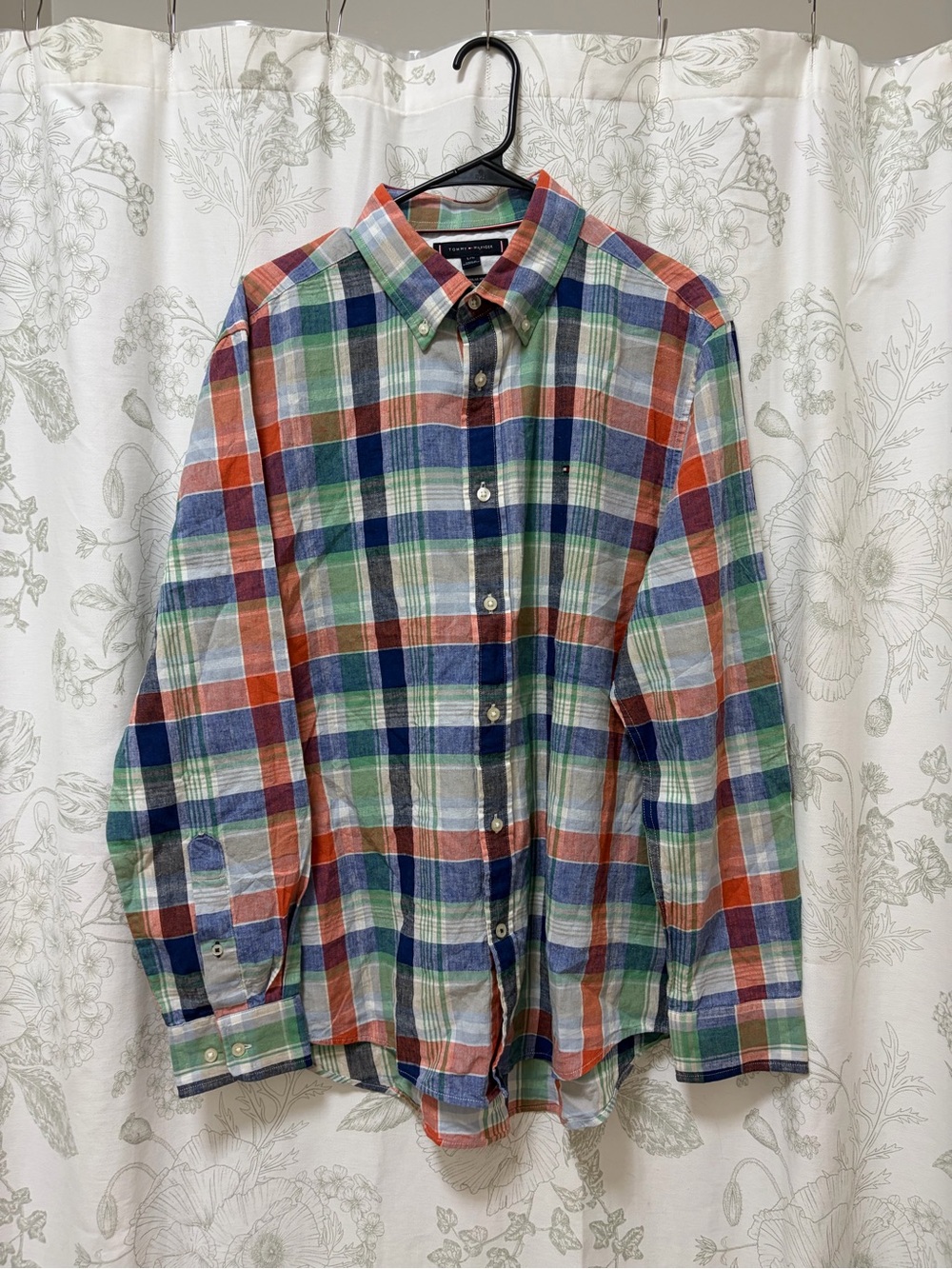 Tommy Hilfiger Men’s Regular Fit Long Sleeve Size L
